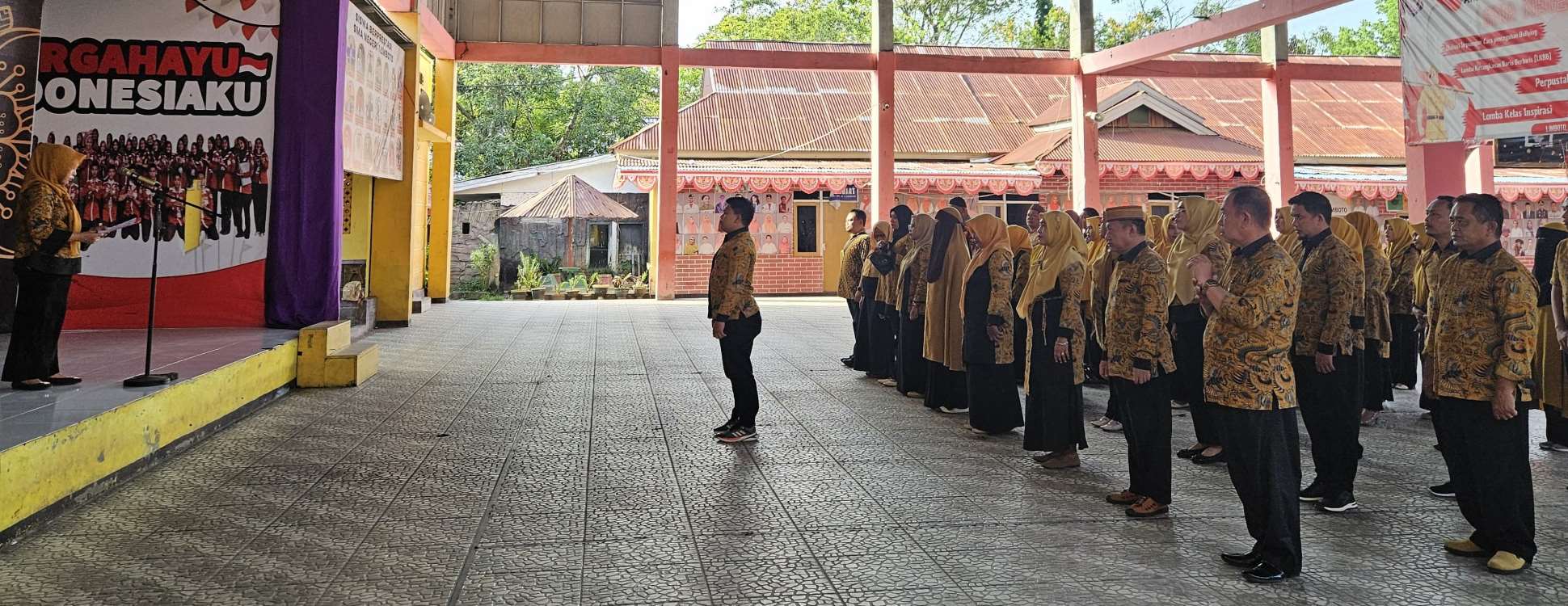 Awali Tahun 2026 dengan Semangat Baru, SMAN 1 Limboto Gelar Apel Perdana Bertema Kebersamaan dan Integritas